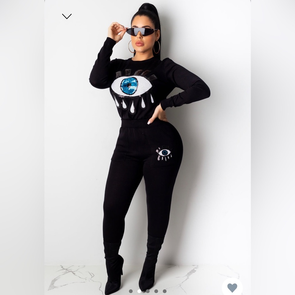 Two Piece Set